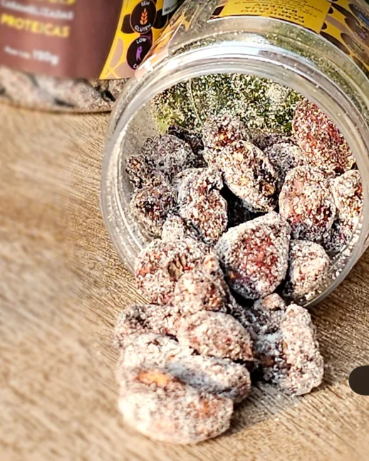 Nuts Caramelizadas Proteicas da Célia Bakery, imagem oficial da marca